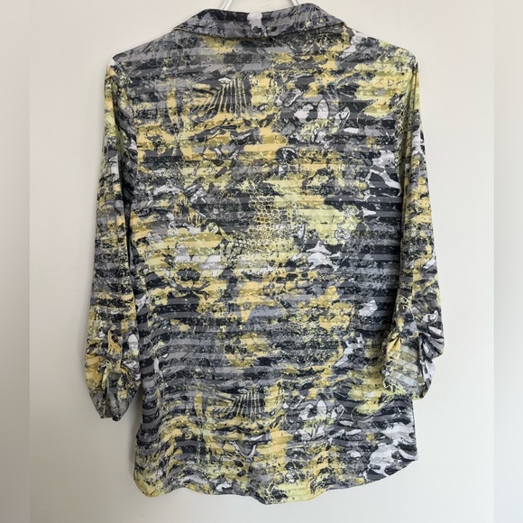 Collection Mat Women's Button-Up Top - Yellow and Gray size medium - Picture 5 of 6